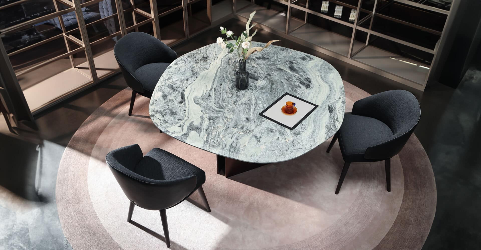 Luneur Dining Table